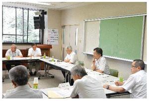 写真：会議風景2