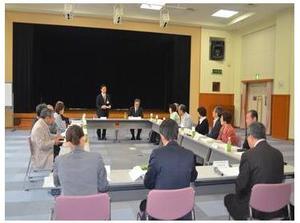 写真：審議会会議風景（第5回）