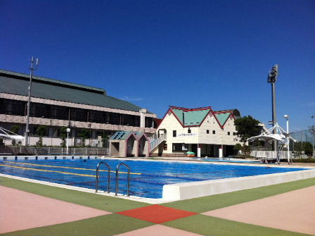 写真：員弁運動公園海洋センタープール