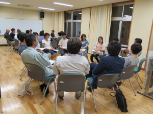 写真:保育園、小学校、中学校のPTA代表による分科会の様子