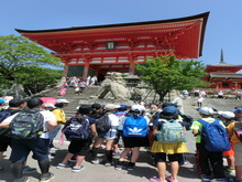  ＜修学旅行＞   5月17日（水曜日）、18日（木曜日）  京都・奈良方面 