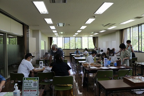 写真:令和3年度「夏休みの自然研究の仕方を聞く会」