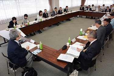 写真：会議の様子